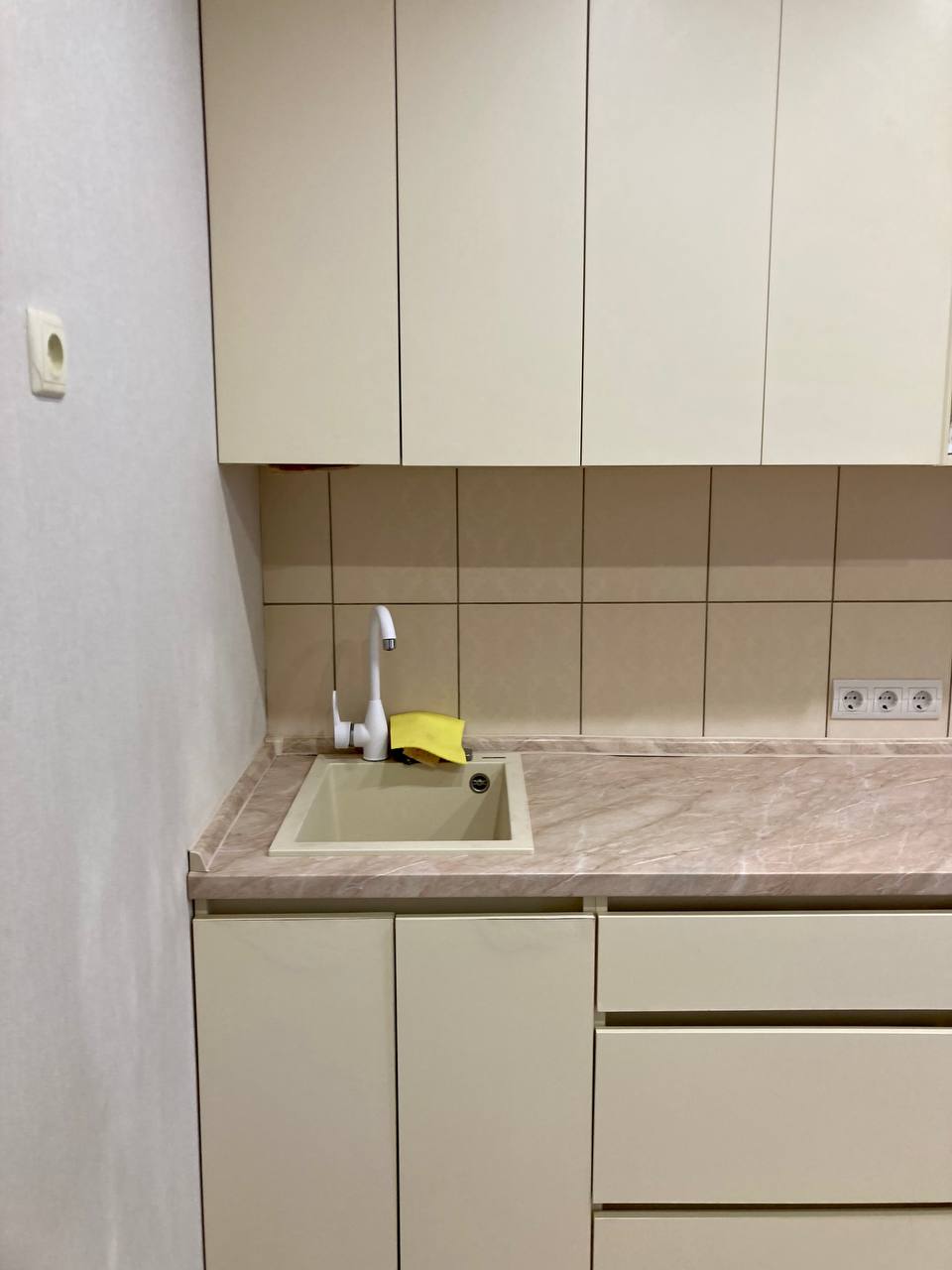 9 вул. Борисевича,Харьковская область,1 Комната Комнат,1 ВаннаяВанных комнат,Житлова нерухомість,вул. Борисевича,9,1302